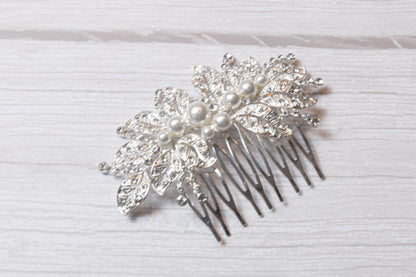 Wedding hair accessories, Bridal Hair Comb, Silver crystal wedding Comb